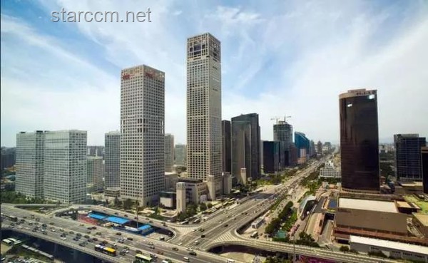 北京：现代都市中平等地漠视所有人的现象剖析